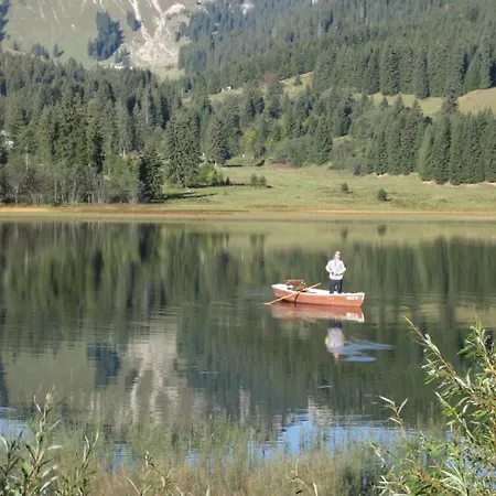 Hostel Blsv Sportcamp Mitten Im Wander- Und Rad-paradies *