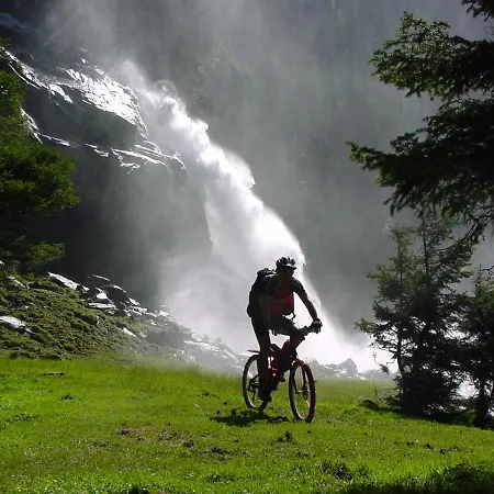 旅馆 Blsv Sportcamp Mitten Im Wander- Und Rad-paradies