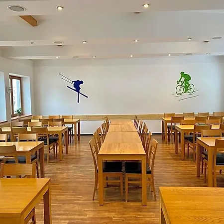 Blsv Sportcamp Direkt Am Kurvenlift! Hostel Schliersee