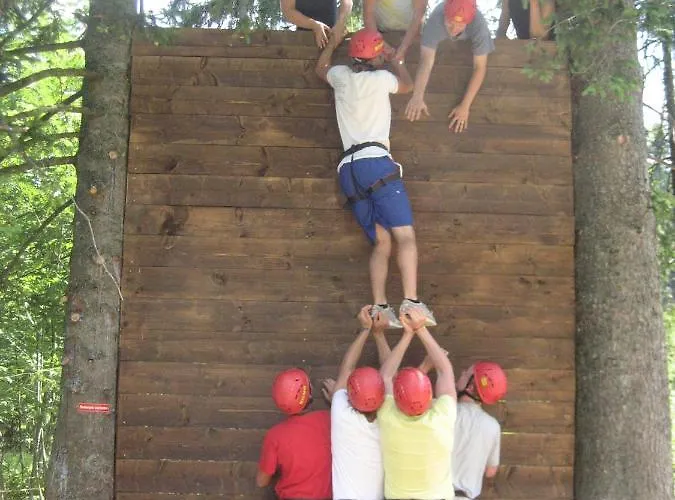 Blsv Sportcamp Direkt Am Kurvenlift! Hostal Schliersee