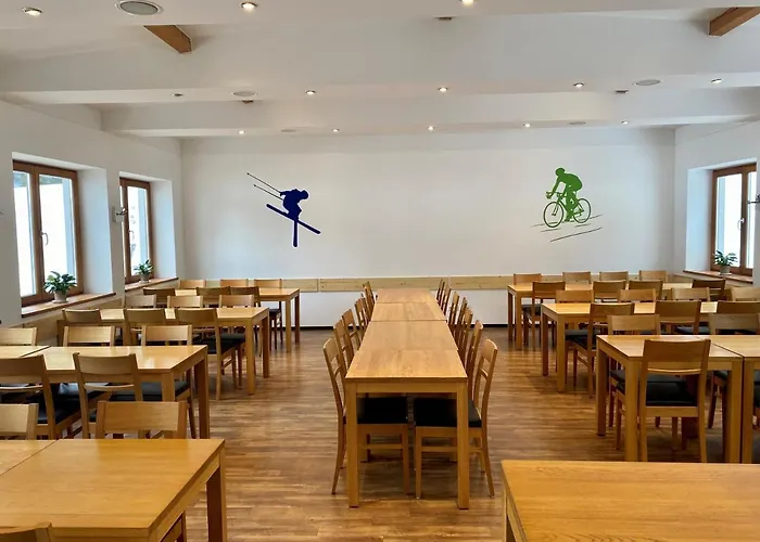 Hostal Blsv Sportcamp Direkt Am Kurvenlift! *